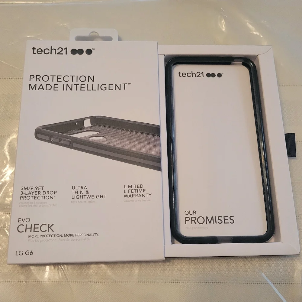 TECH 21 Evo Check Phone Case Black Brand New